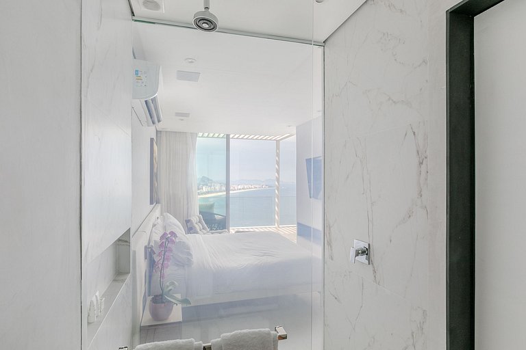 Rio088 - Fantástica cobertura de 4 suítes no Vidigal