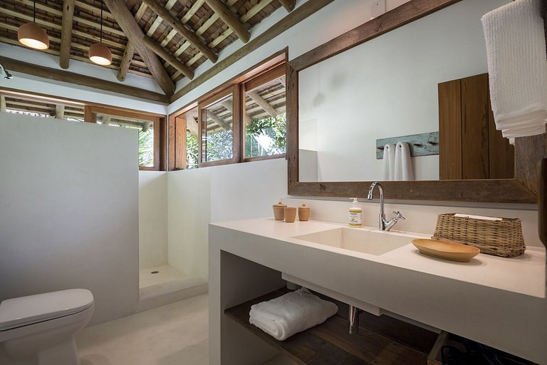 Bah008 - Belle maison de luxe en bord de mer à Trancoso