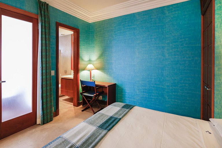 Rio114 - Cobertura de luxo beira-mar em Copacabana