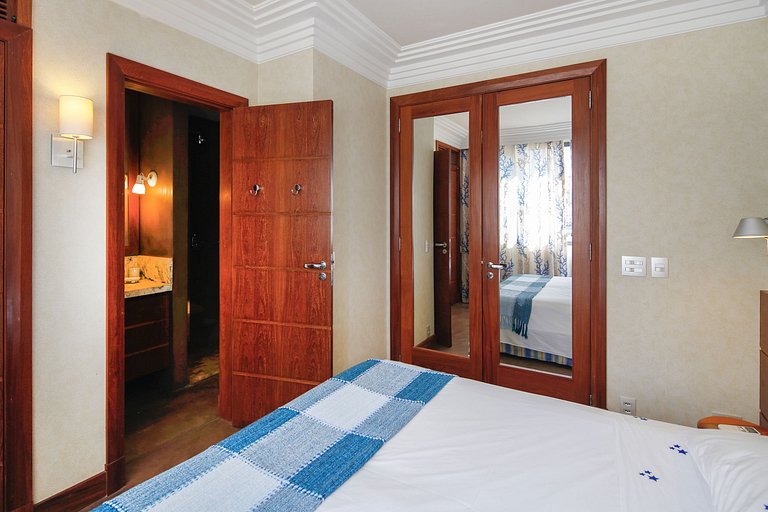 Rio114 - Cobertura de luxo beira-mar em Copacabana