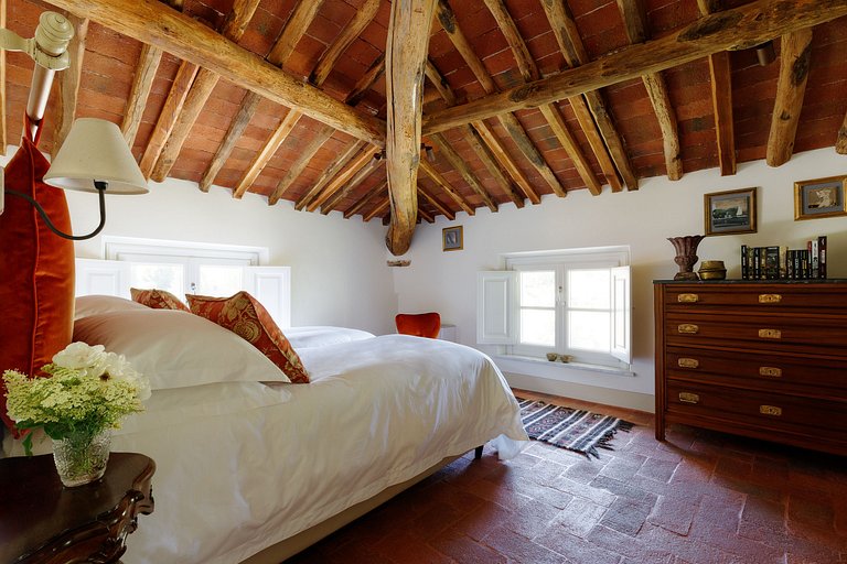 Tus022 - Une belle villa du XVIIIe siècle à côté de Lucca.