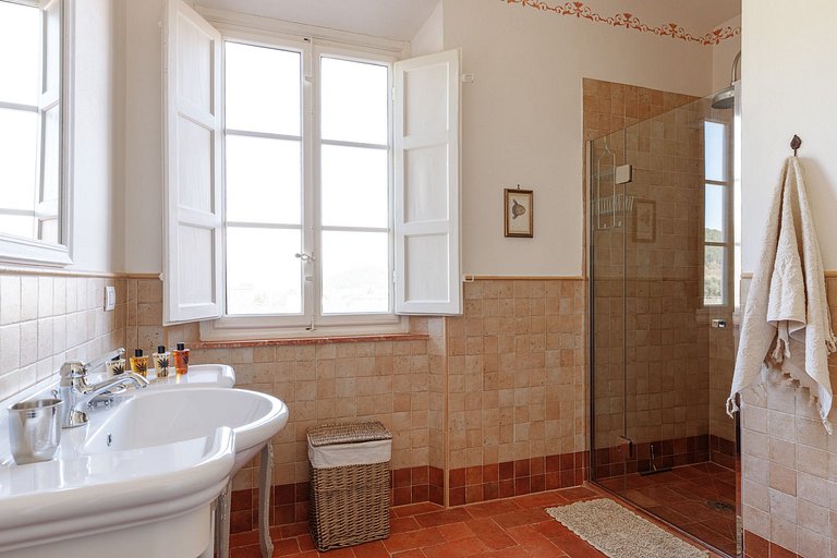 Tus022 - A beautiful 18th-century villa next to Lucca