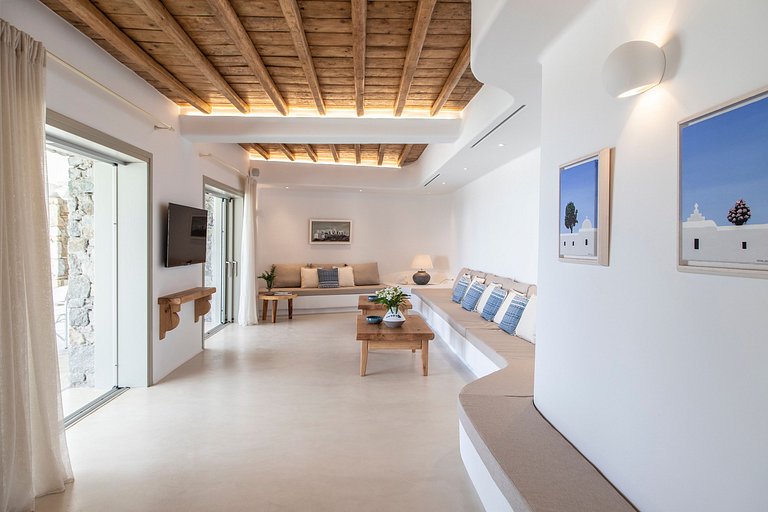 Cyc002 - A modern villa in Kounoupas, Mykonos