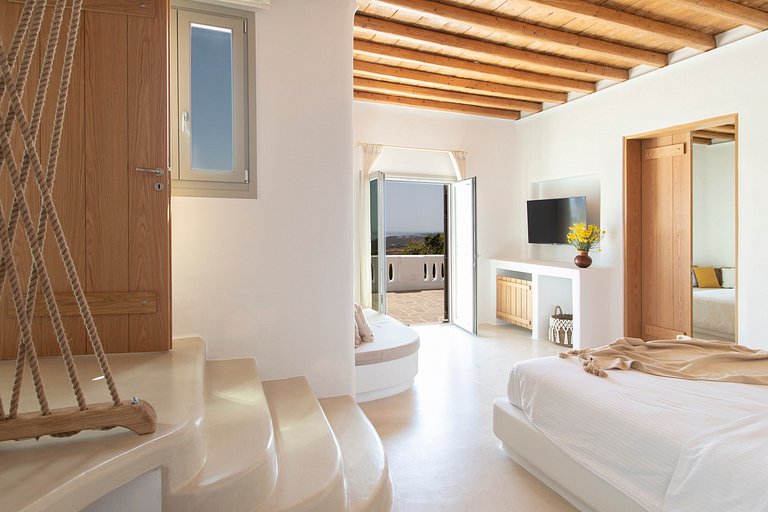 Cyc002 - A modern villa in Kounoupas, Mykonos