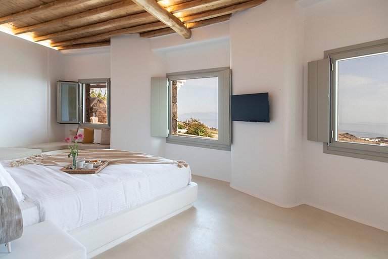 Cyc002 - A modern villa in Kounoupas, Mykonos