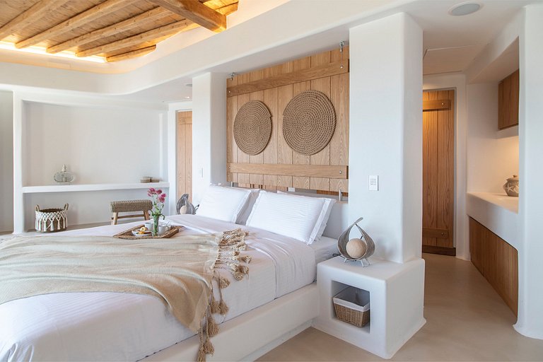 Cyc002 - A modern villa in Kounoupas, Mykonos