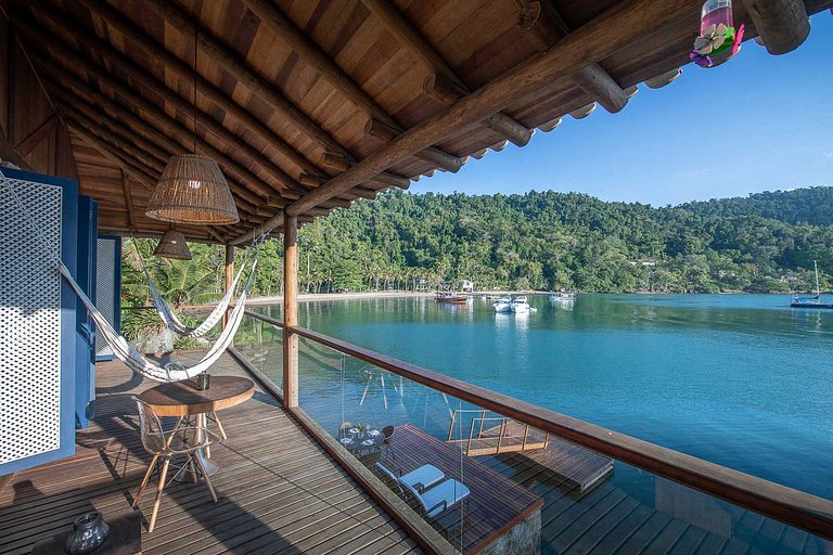 Pty011 - Wonderful property with 2 houses by the sea in Para