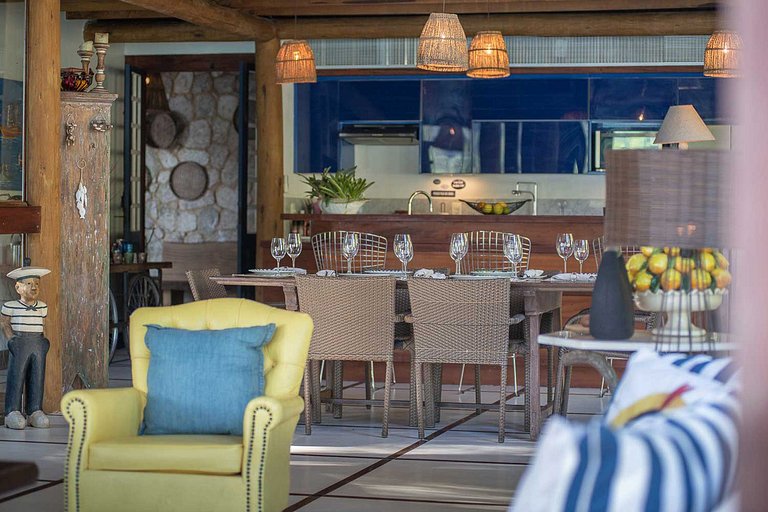 Pty011 - Maravillosa propiedad con 2 casas frente al mar en