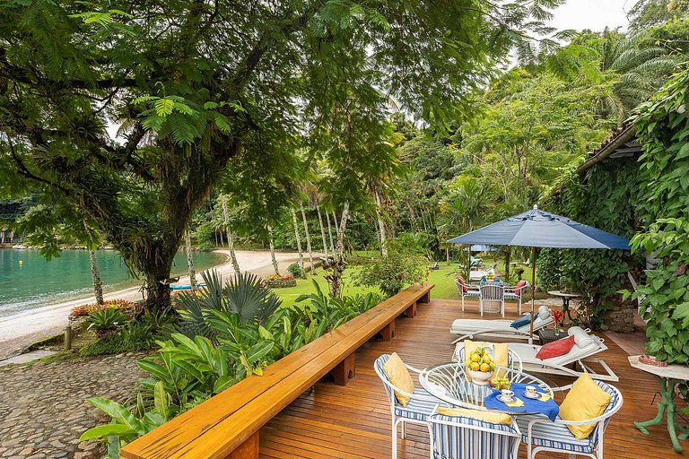 Pty013 - Wonderful private beachfront villa in Paraty