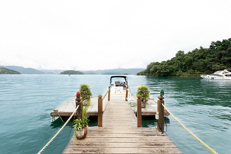 Pty013 - Wonderful private beachfront villa in Paraty