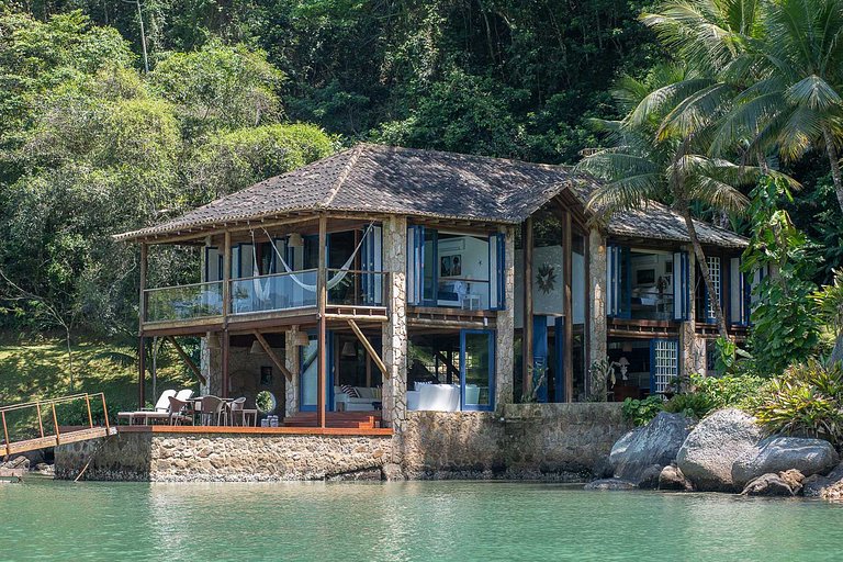 Pty014 - Lush private loft by the sea in Paraty