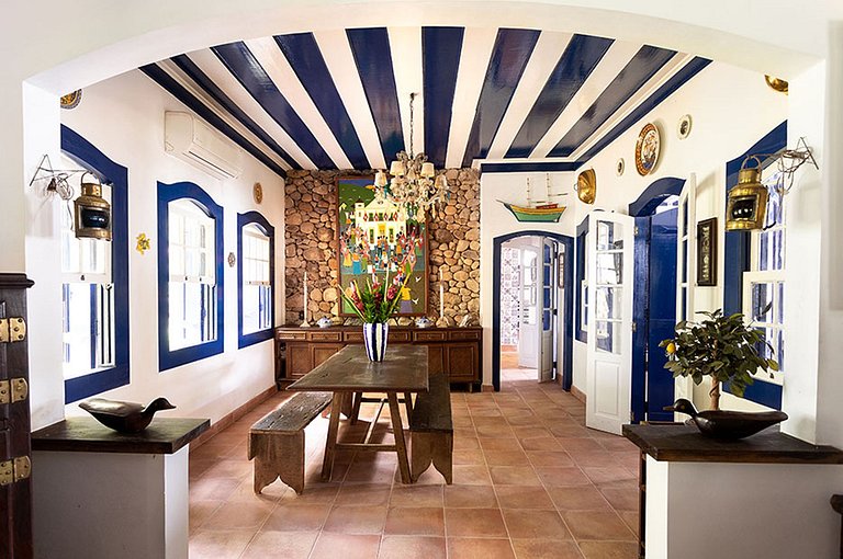 Pty013 - Wonderful private beachfront villa in Paraty