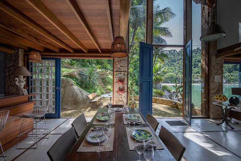 Pty014 - Exuberante loft privado junto al mar en Paraty