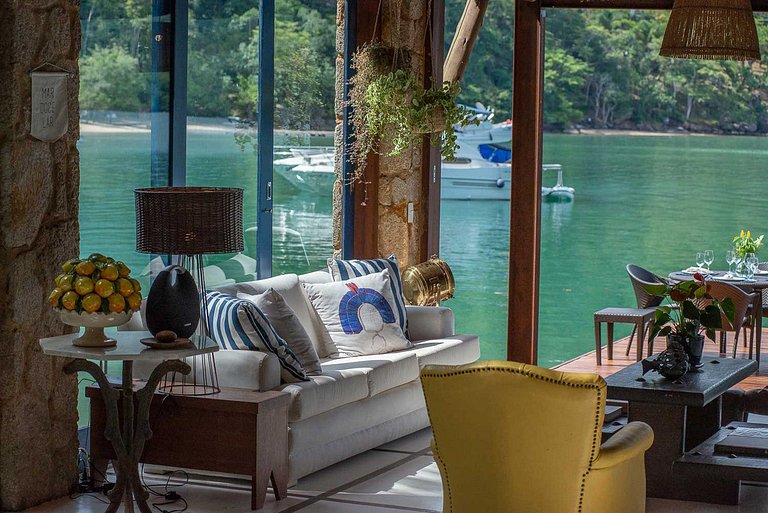 Pty014 - Exuberante loft privado junto al mar en Paraty