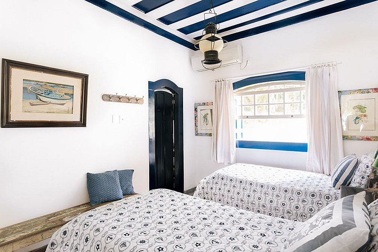 Pty013 - Maravilhosa villa beira-mar privativa em Paraty