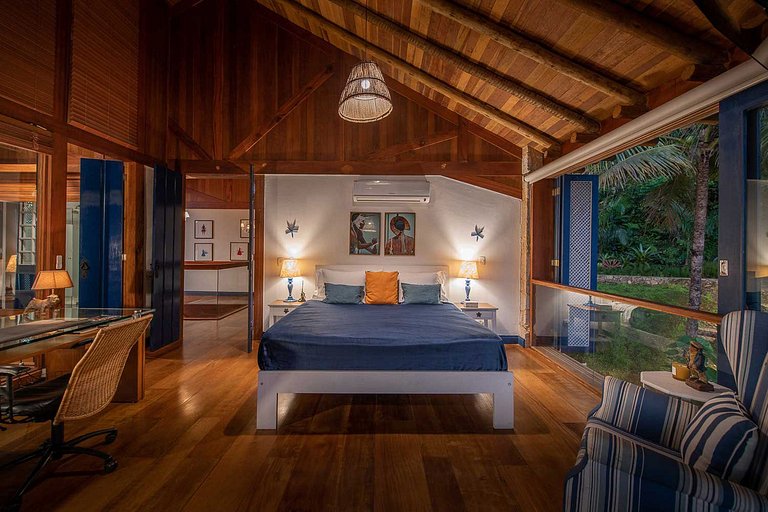Pty014 - Lush private loft by the sea in Paraty