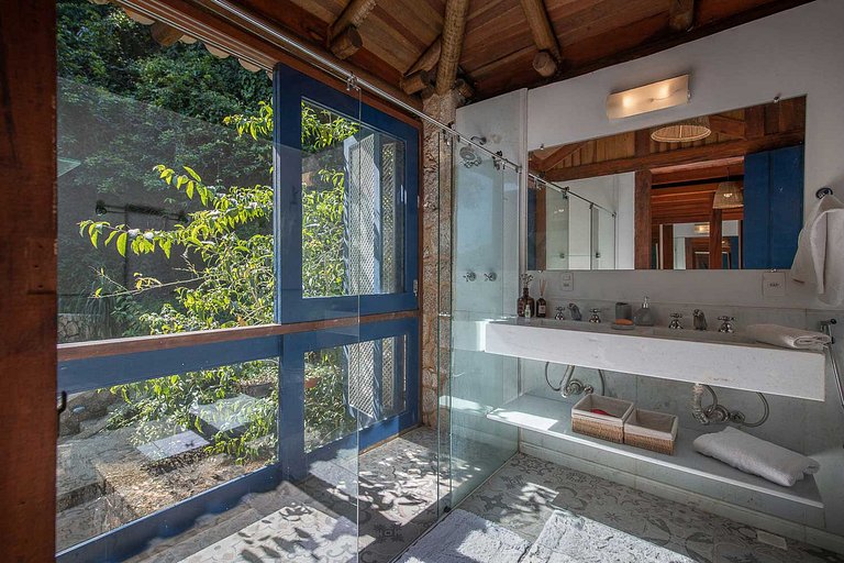 Pty014 - Exuberante loft privado junto al mar en Paraty