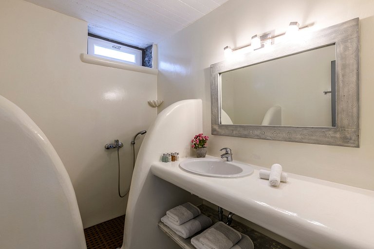 Cyc005 - Aconchegante Villa com piscina e vista para o mar,