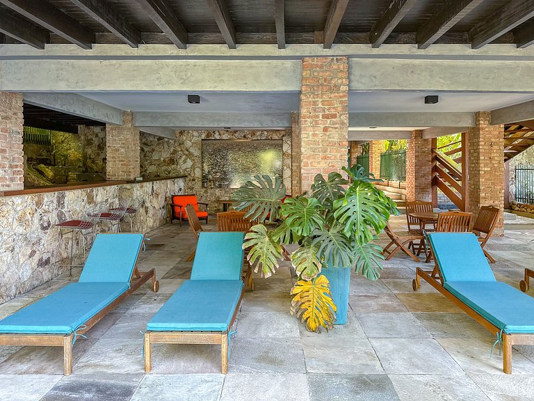 Rio327 - Encantadora Villa con Vista en Cosme Velho