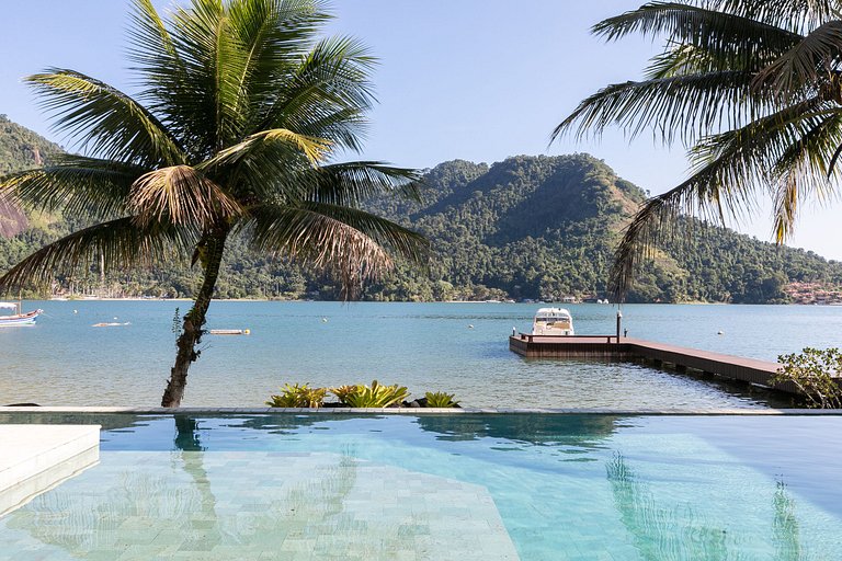 Ang022 - Villa en bord de mer à Angra dos Reis