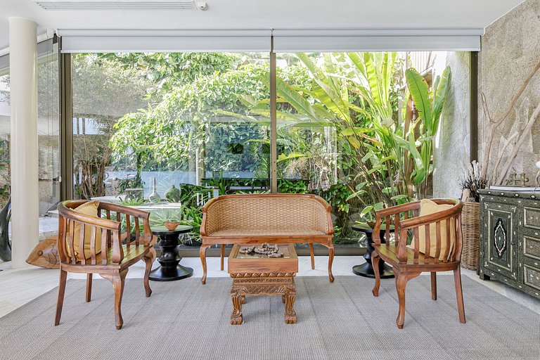 Ang022 - Stunning beach villa in Angra dos Reis