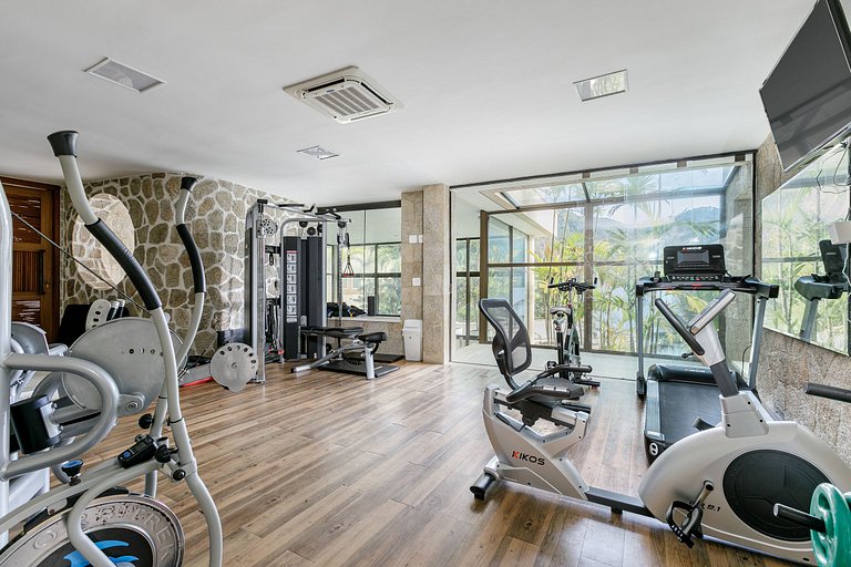 Ang022 - Stunning beach villa in Angra dos Reis