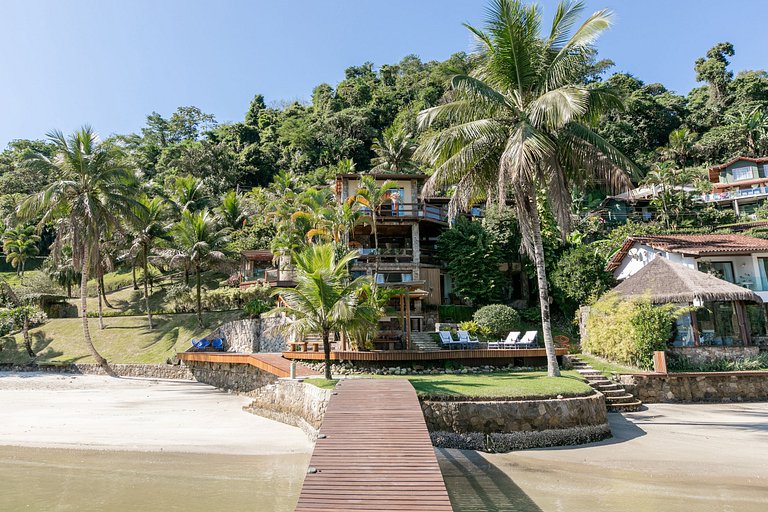 Ang056 - Magnificent house on the sand with private beach