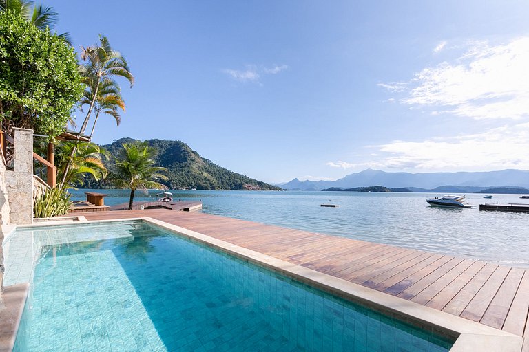 Ang056 - Magnifique maison sur le sable avec plage privée