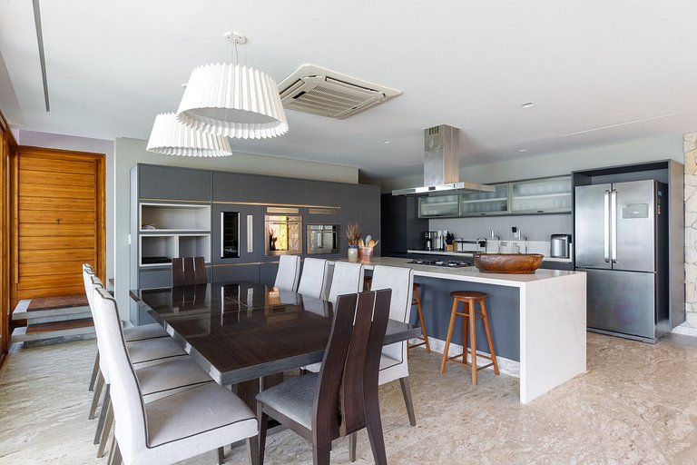 Bah421 - Hermosa villa frente al mar en Praia Forte