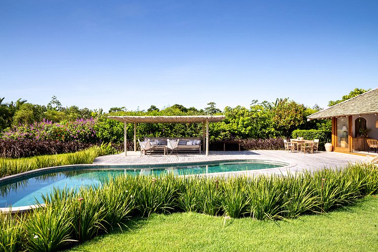 Bah085 - Villa vista mar perto do Rio da Barra