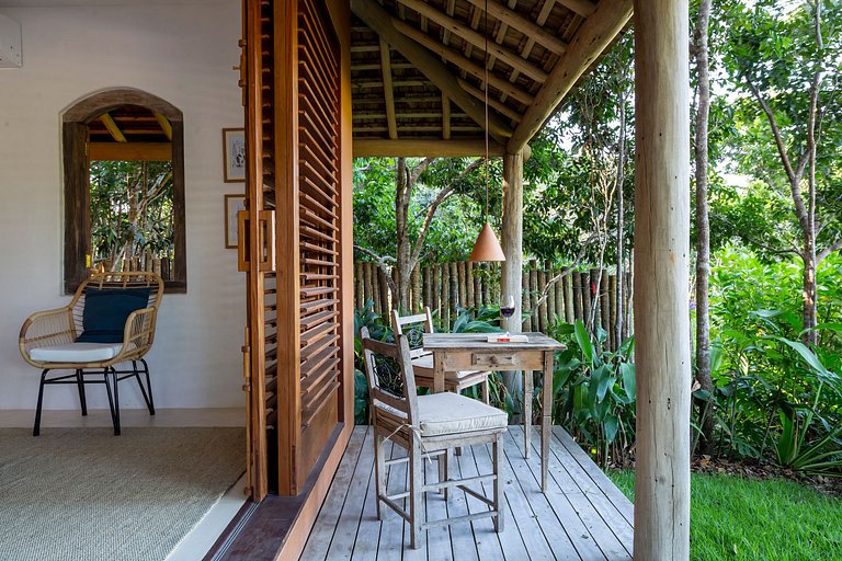 Bah085 - Villa vista mar perto do Rio da Barra