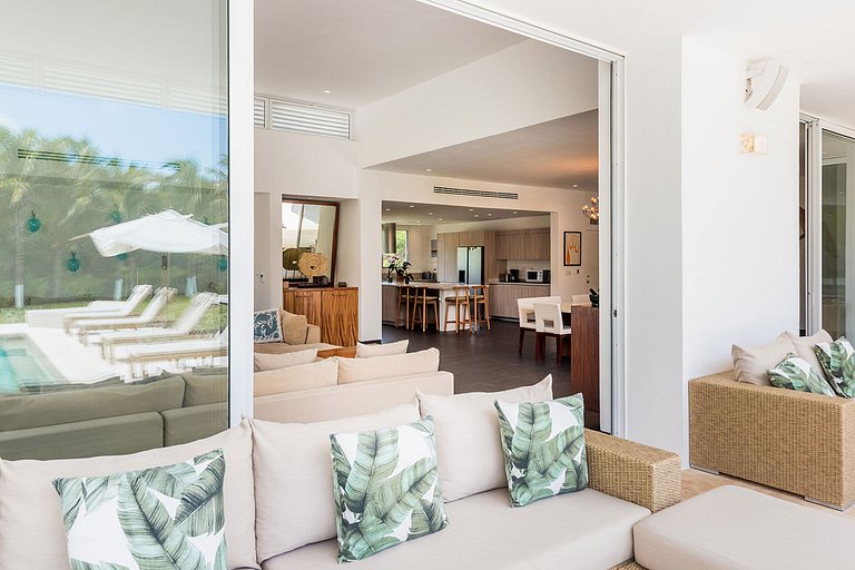 Can001 - Magnífica villa con piscina en Cancún