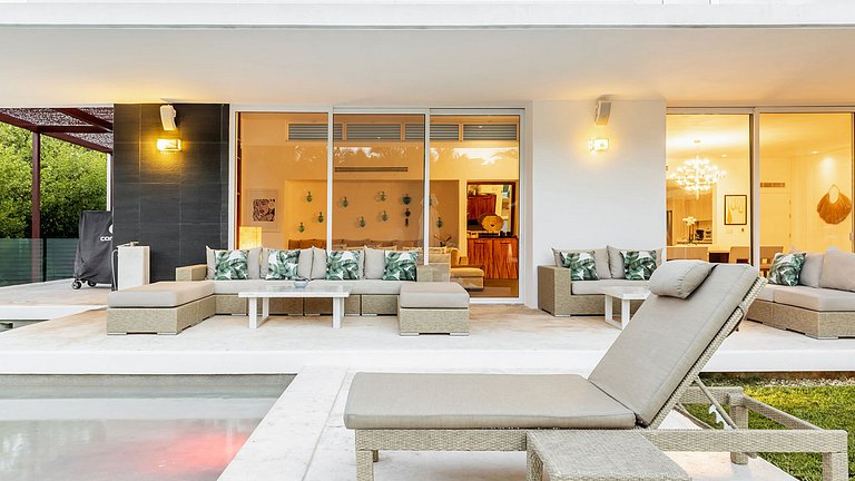 Can001 - Magnífica villa com piscina em Cancún
