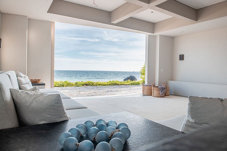 Can003 - Villa de luxe en bord de mer à Cancún