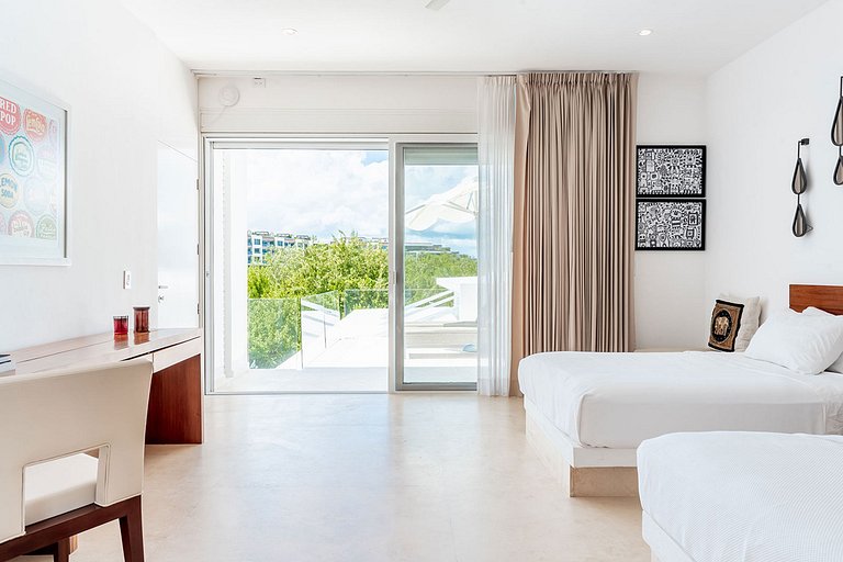 Can001 - Magnificent villa with pool in Cancún