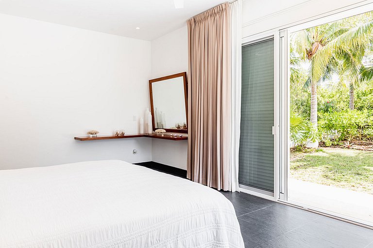 Can001 - Magnificent villa with pool in Cancún