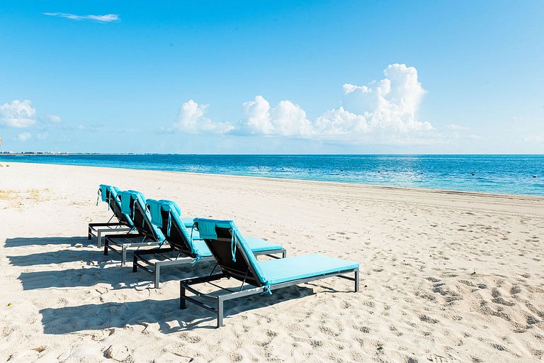 Can001 - Magnífica villa con piscina en Cancún