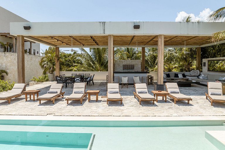 Can003 - Villa de luxe en bord de mer à Cancún