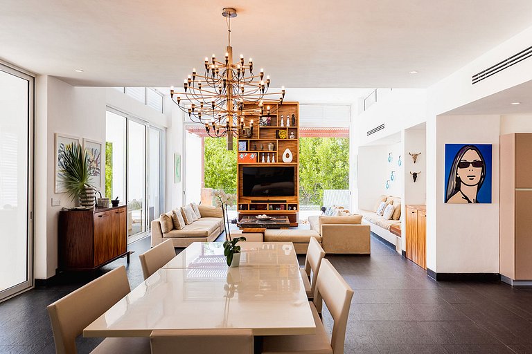 Can001 - Magnificent villa with pool in Cancún