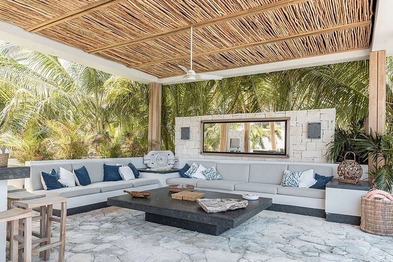 Can003 - Villa de luxe en bord de mer à Cancún