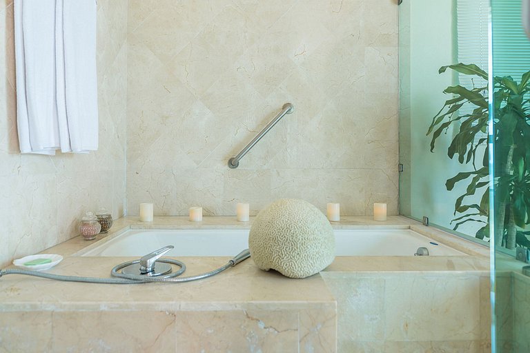 Can005 - Villa de luxo na praia em Cancún