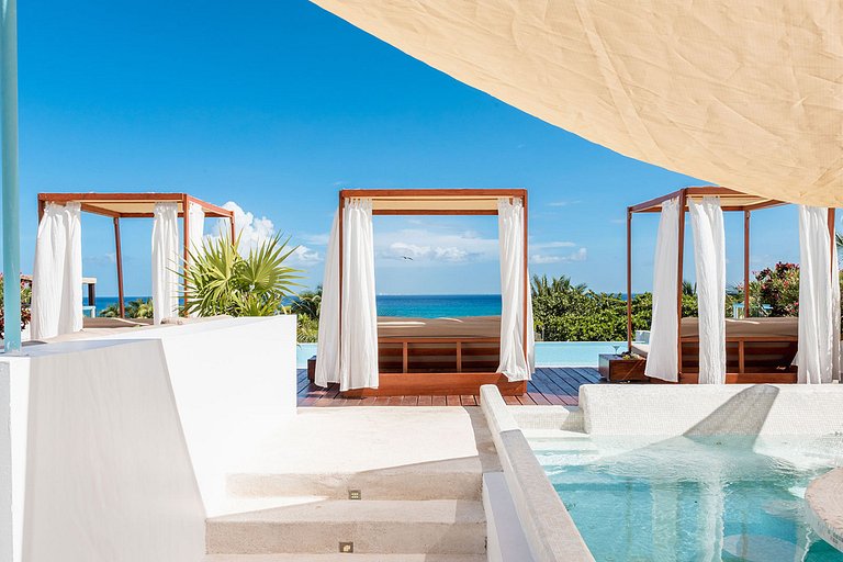 Pcr005 - Beautiful beachfront villa in Playa del Carmen