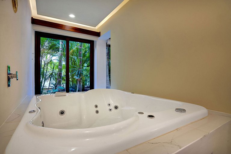 Pcr005 - Beautiful beachfront villa in Playa del Carmen