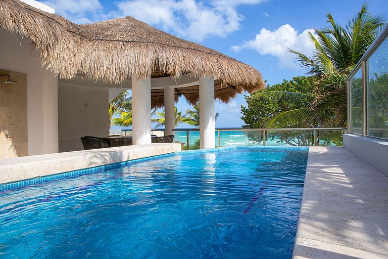 Pcr017 - Beachfront villa in Playa del Carmen
