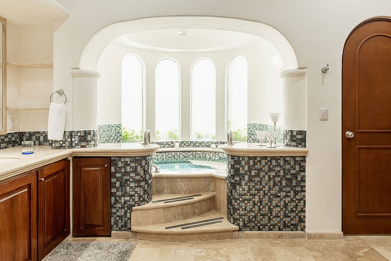 Pmo002 - Mansión de lujo en Porto Morelos