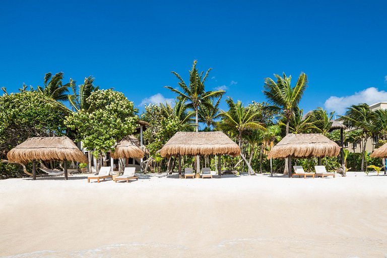 Tul008 - Private beachfront retreat on Soliman Bay