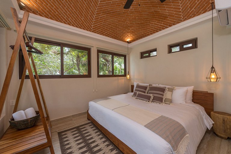 Tul008 - Private beachfront retreat on Soliman Bay