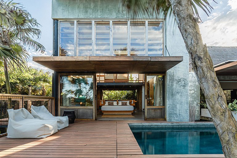 Tul010 - Fabulous Sea Front Villa in Tulum