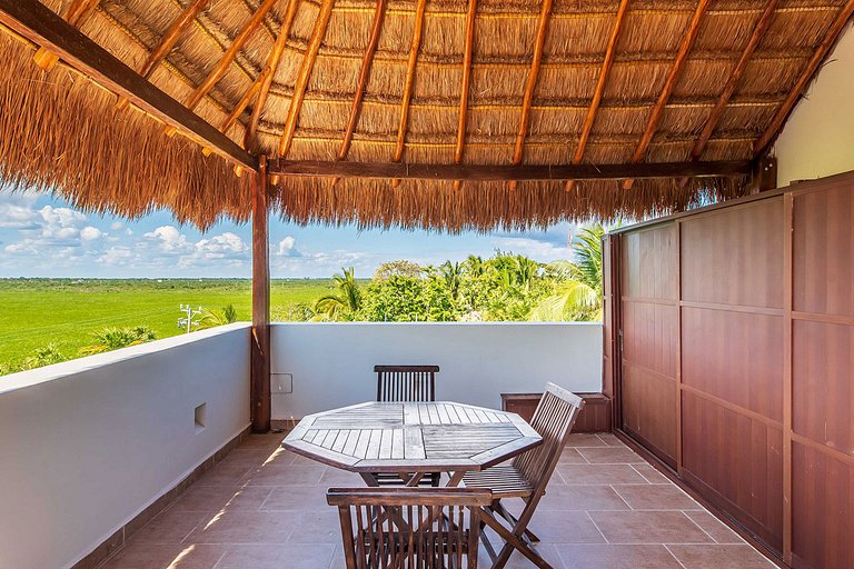 Tul005 - Luxurious seafront villa with pool in Tulum