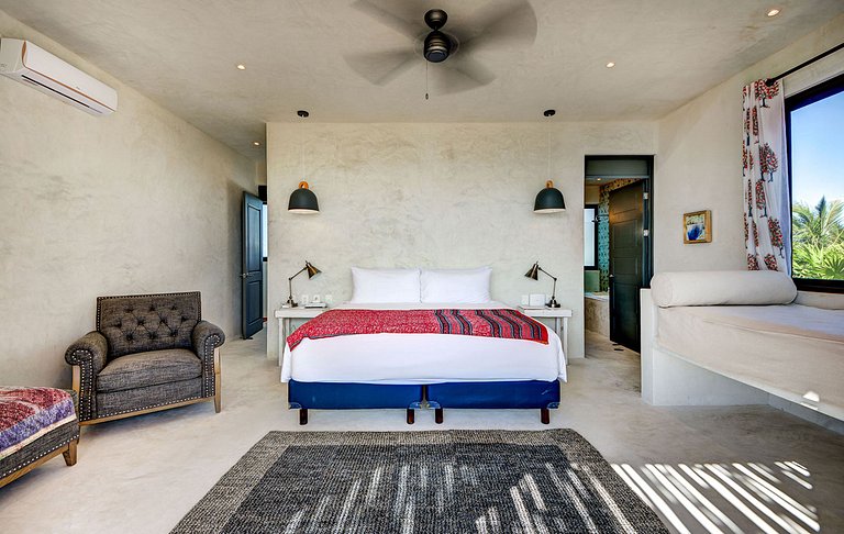 Tul023 - Fantastic waterfront home in Tulum